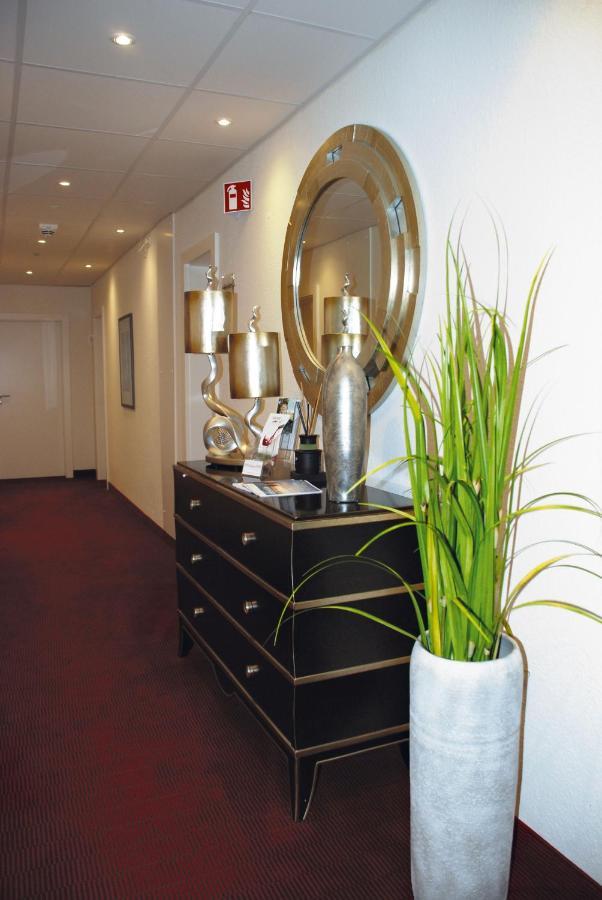 Hotel Ostseeresidenz Cammann เกรอมิทซ์ ภายนอก รูปภาพ