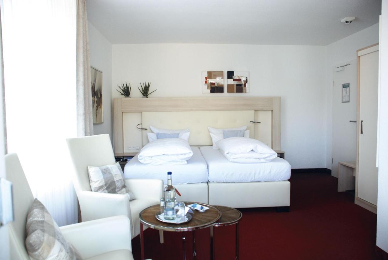 Hotel Ostseeresidenz Cammann เกรอมิทซ์ ภายนอก รูปภาพ
