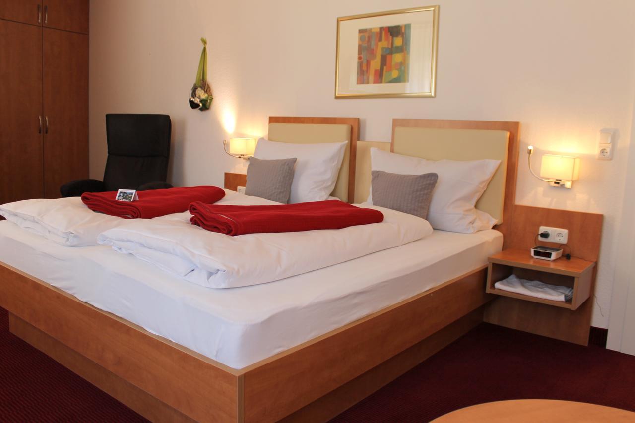 Hotel Ostseeresidenz Cammann เกรอมิทซ์ ภายนอก รูปภาพ