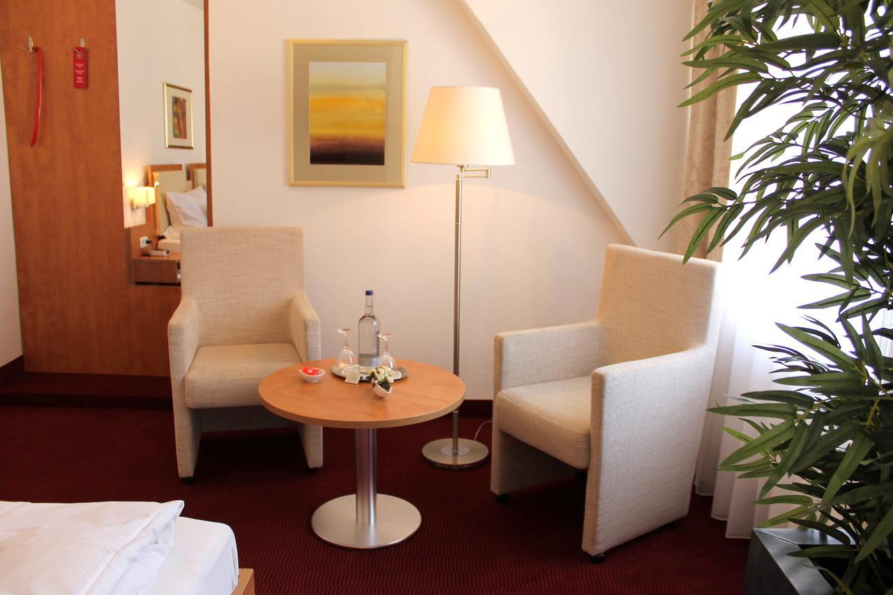 Hotel Ostseeresidenz Cammann เกรอมิทซ์ ภายนอก รูปภาพ