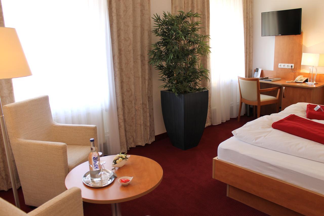 Hotel Ostseeresidenz Cammann เกรอมิทซ์ ภายนอก รูปภาพ